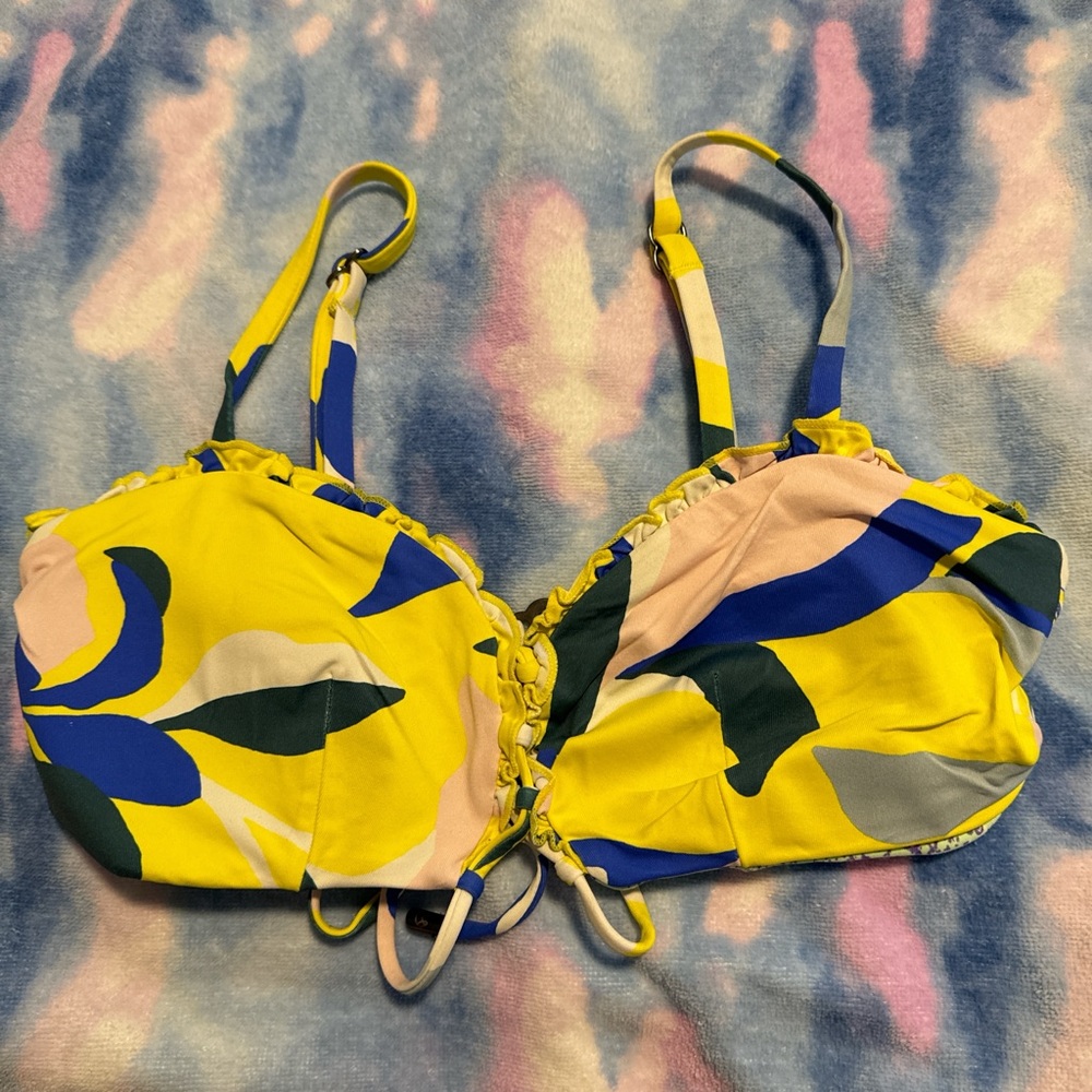 Vibrant Floral Bikini Top